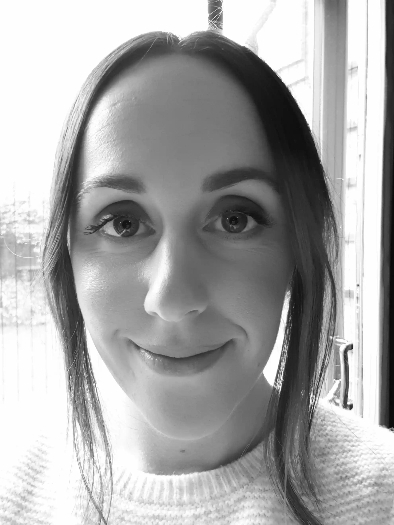 Evesham Therapist, Laura Hunter, in black and white portrait photo